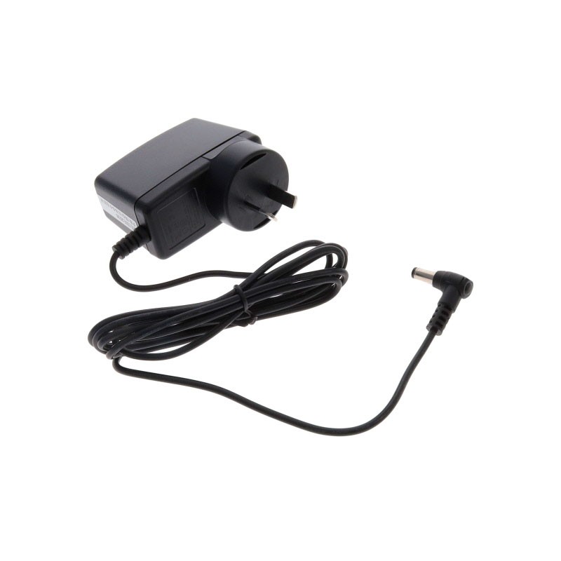 1 pcs : TRG1515-U-01E03 VI - AC/DC WALL MOUNT ADAPTER 15V 15W