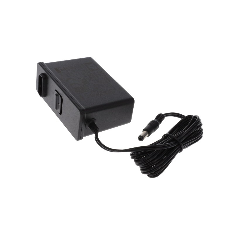 1 pcs : AMF18US24 - AC/DC WALL MOUNT ADAPTER 24V 18W