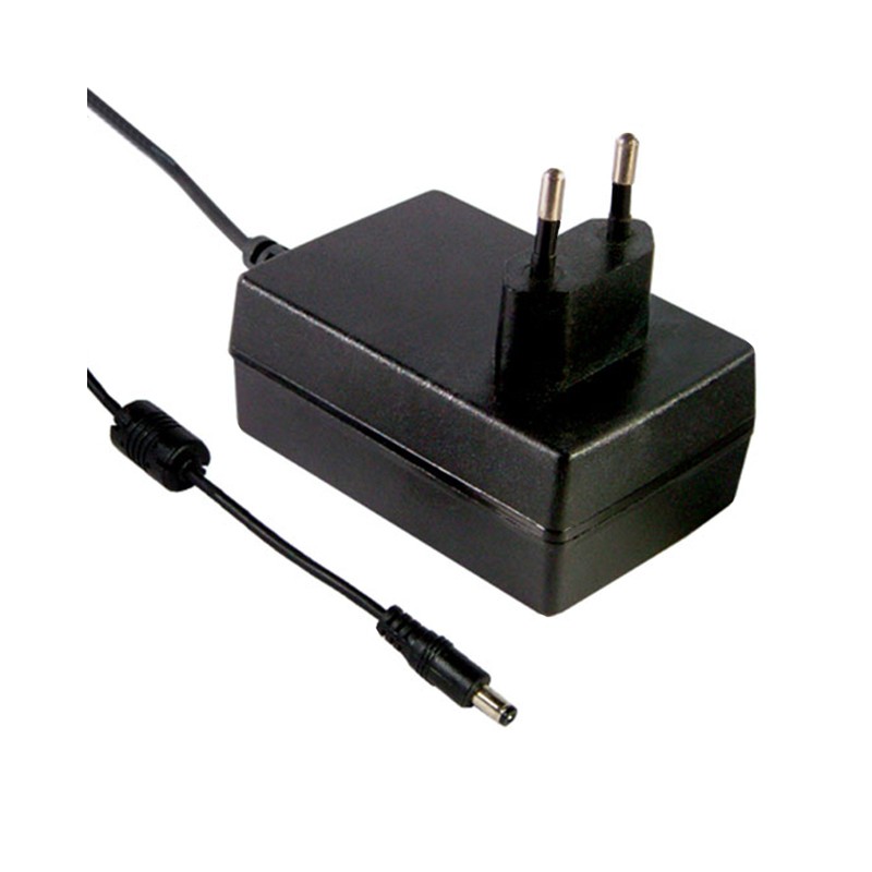 1 pcs : GST25E15-P1J - AC/DC WALL MOUNT ADAPTER 15V 25W