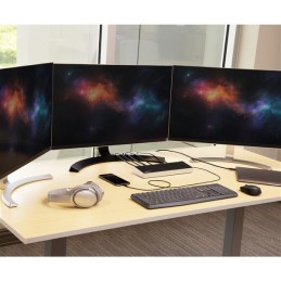 1 pcs - StarTech.com Triple Monitor 4K USB-C Docking Station 5 x USB ports