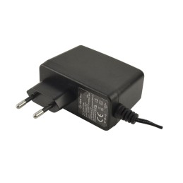1 pcs : SWI18-5-E-P5 - AC/DC WALL MOUNT ADAPTER 5V 15W