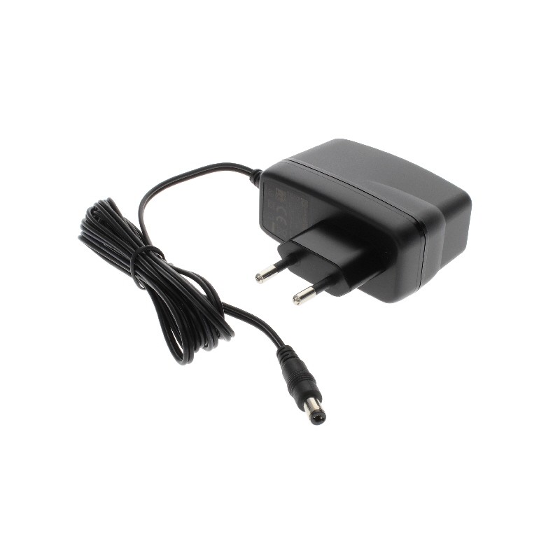 1 pcs : AA10E-050A-R - AC/DC WALL MOUNT ADAPTER 5V 10W