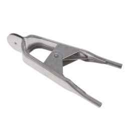 1 pcs : BU-122 - CLAMP CLIP SS NON-INSUL 20A