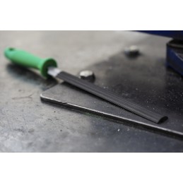 1 pcs - Crescent 200mm, Second Cut, Half Round Engineers File With Soft-Grip Handle