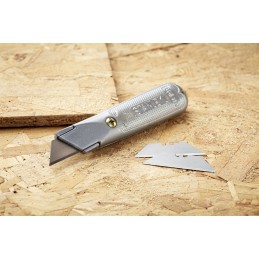 1 pcs - Stanley Safety Knife with Straight Blade