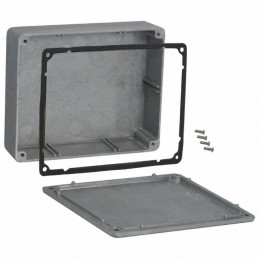 1 pcs : CN-5706 - BOX ALUM NAT 4.73'L X 3.952'W