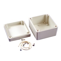 1 pcs : RP1060 - BOX PC WHT 3.37'L X 3.17'W