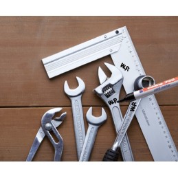 1 pcs - Edding Black 2 - 4mm Medium Tip Paint Marker Pen for use with Glass, Metal, Plastic, Wood