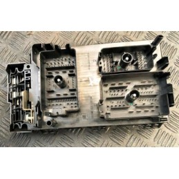 2010 VAUXHALL ASTRA J 1.7 D MK6 FUSE RELAY BOX 13318733