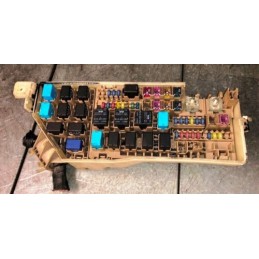 2005 KIA SORENTO 2.5 DIESEL FUSE RELAY BOX