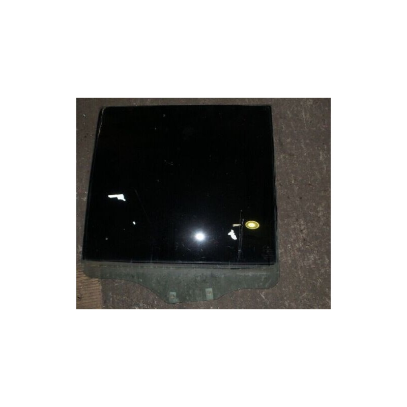 2005 MITSUBISHI SHOGUN LWB 3.2 D LH REAR DOOR WINDOW