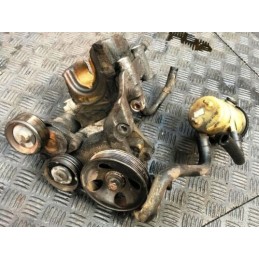 2006 Hyundai Santa Fe mk2 2.2 POWER STEERING PUMP WITH BRACKET