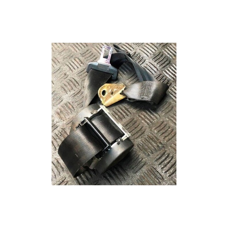 2006 VOLKSWAGEN GOLF MK5 2.0 GTI BWA RH REAR SEAT BELT