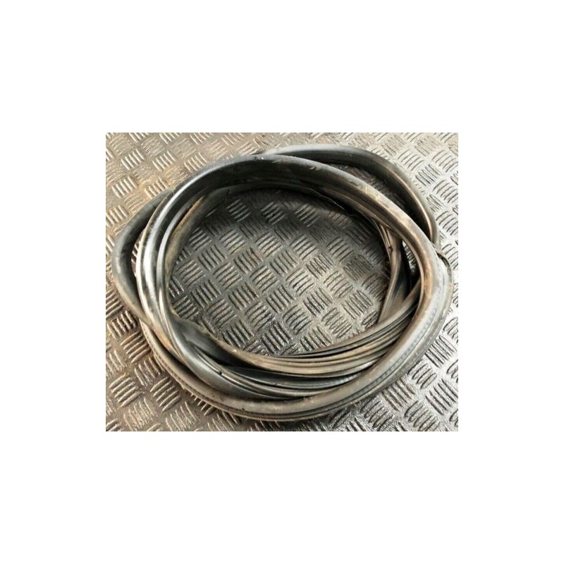 2007 VOLKSWAGEN CRAFTER 2.5 TDI LH FRONT DOOR RUBBER SEAL