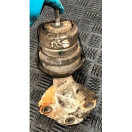 2010 JAGUAR XF 2.7 D X250 AUTO ENGINE MOUNT