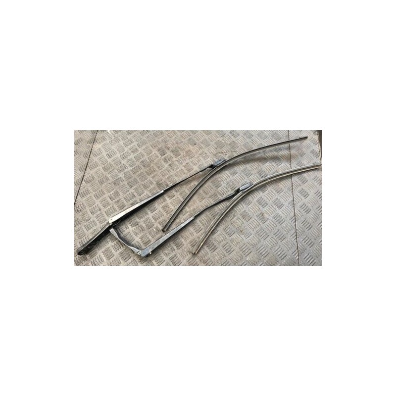 2012 VAUXHALL ASTRA J MK6 WIPER ARMS