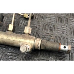 2004 IVECO DAILY 2.3 D 29L10 FUEL RAIL 0445224006 /