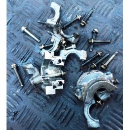 2010 JAGUAR XF X250 2.7 RH CAMSHAFT HOLDER SET