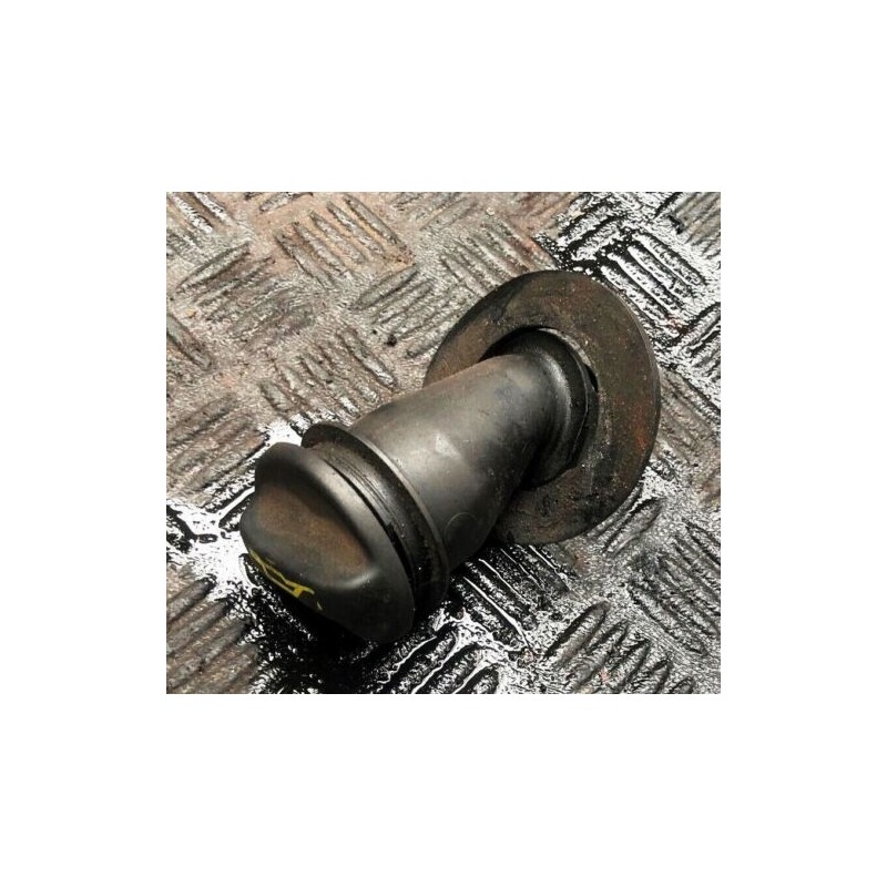 2008 JAGUAR XF X250 2.7 D OIL FILLER NECK 4U3Q-6B612-BC