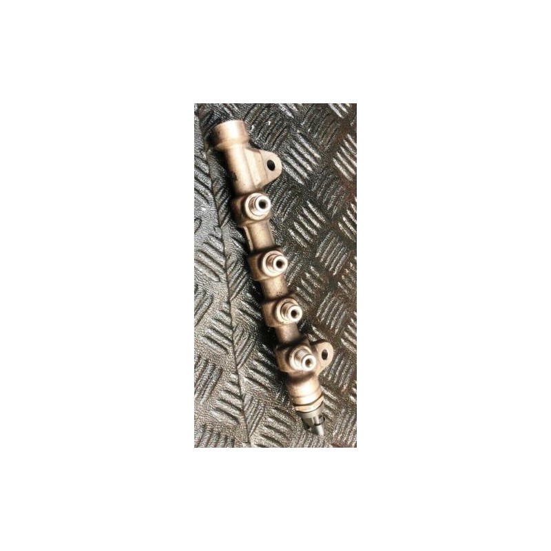 2011 Vauxhall Insignia 2.0 CDTi SRi Nav FUEL RAIL 55576177 / 0445214221