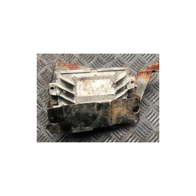 2003 RENAULT SCENIC 1.6 ENGINE ECU 8200298164 /