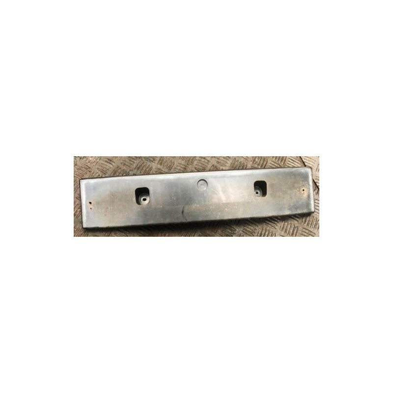 2004 HYUNDAI TUCSON 2.0 DIESEL FRONT BUMPER NUMPER PLATE HOLDER 96210-CC000