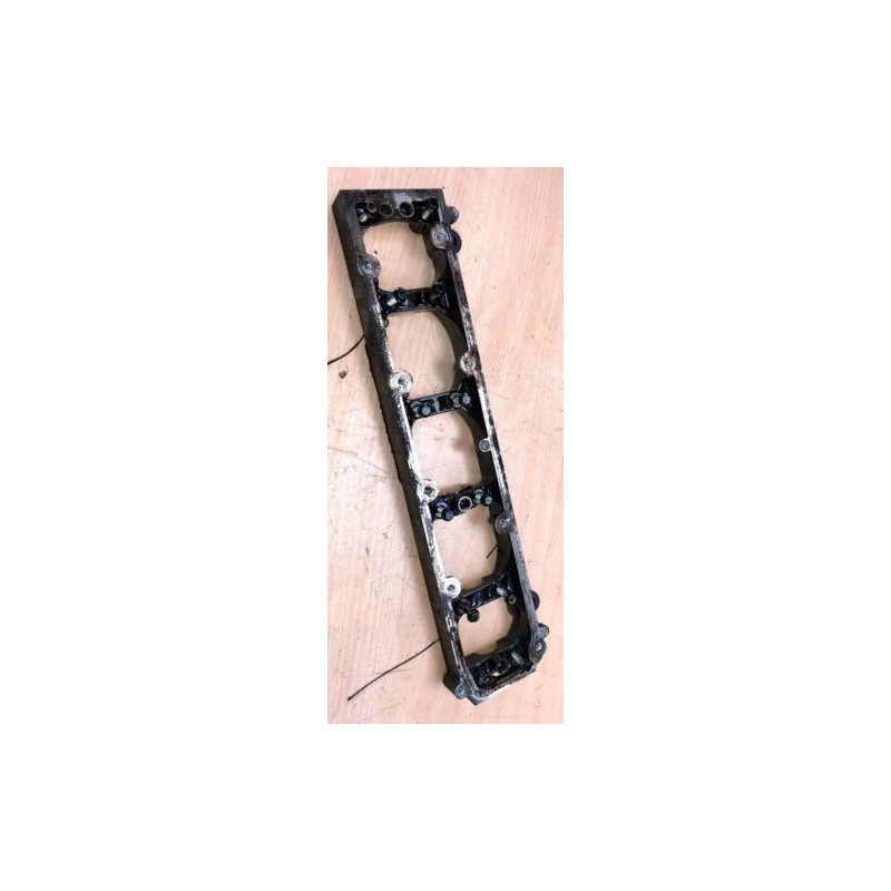 PEUGEOT 406 2.0 HDi 2001 90 CYLINDER HEAD CAM SHAFT CAMSHAFT CARRIER 9630377610