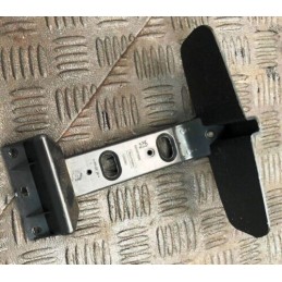 2013 PEUGEOT RCZ 2.0 DIESEL GT 163 DASH BRACKET 9659978680