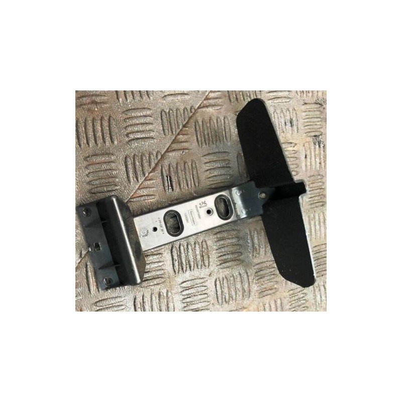 2013 PEUGEOT RCZ 2.0 DIESEL GT 163 DASH BRACKET 9659978680