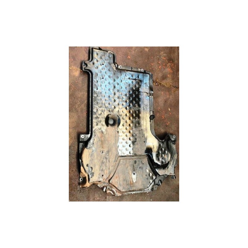 2009 MERCEDES-BENZ C-CLASS W204 C320 UNDERTRAY DAMAGED a2045202323