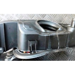 2009 MERCEDES-BENZ C-CLASS W204 C320 AMG FUEL FLAP DAMAGED A2047500103