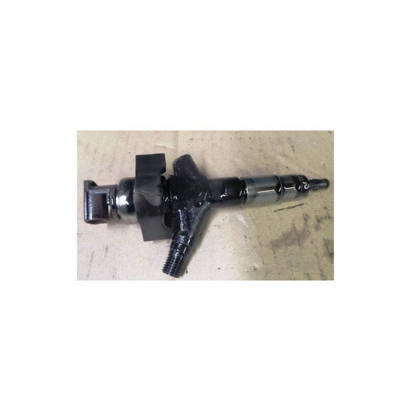 2008 Subaru Outback legacy 2.0 D FUEL INJECTOR B3370000 16613AA020