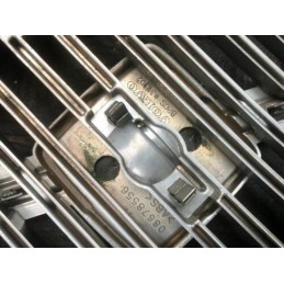 2007 VOLVO V50 2.0 DIESEL FRONT BUMPER GRILL