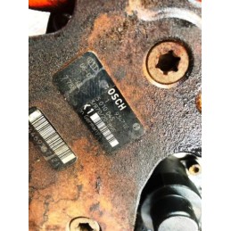 2006 BMW E90 3 series 2.0 D FUEL PUMP 0445010045 / 7788670