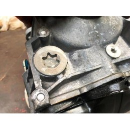 2009 MERCEDES-BENZ W204 C320 GEARBOX GOOD FOR SPARES NEED OIL SUMP 2042700921 /