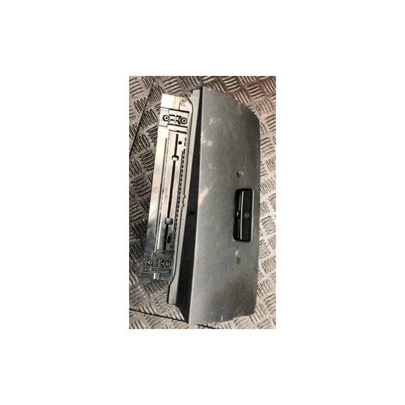 2006 BMW E90 3 series 2.0 D GLOVE BOX 83845291