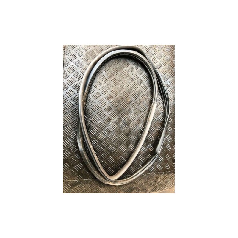 HONDA FRV 2004-2011 MK1 2.2 I-CTDI LH FRONT RUBBER SEAL