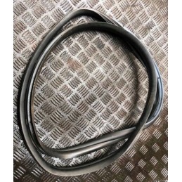 2013 CHRYSLER YPSILON 1.2 MK3 LH FRONT RUBBER SEAL