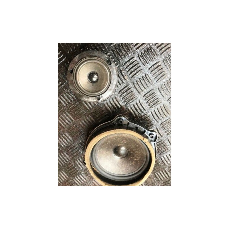 2003 RANGE ROVER VOGUE L322 TD6 HSE LH REAR DOOR SPEAKER PAIR 6900671