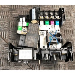 2009 MERCEDES-BENZ C-CLASS W204 C320 MAIN POWER RELAY NEED CHANGE