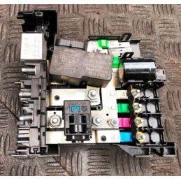 2009 MERCEDES-BENZ C-CLASS W204 C320 MAIN POWER RELAY NEED CHANGE