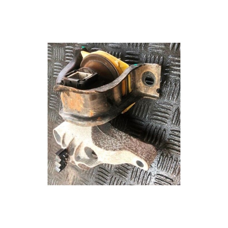 2014 RENAULT CLIO 1.5 DCI MK4 MOUNTING