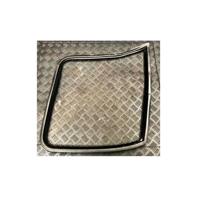 2011 IVECO DAILY 35S11 MK4 LH DOOR WINDOW RUBBER SEAL