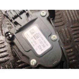 2011 Vauxhall Insignia 2.0 CDTi SRi Nav PEDAL 13237356