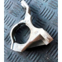 2014 RENAULT CLIO 1.5 DCI MK4 RH DRIVESHAFT CARRIER