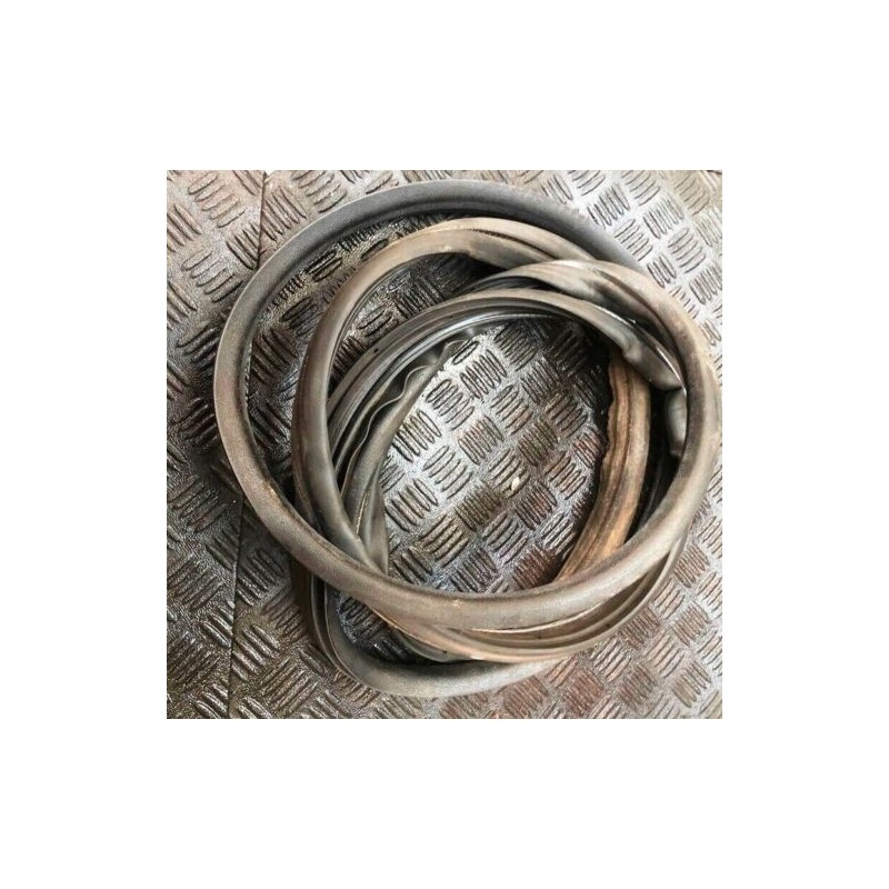 2011 PEUGEOT BOXER 335 L3H2 LWB 2.2 RH FRONT DOOR RUBBER SEAL