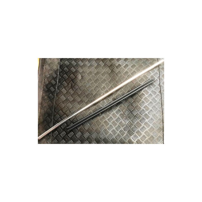 2014 RENAULT CLIO 1.5 DCI MK4 RH FRONT DOOR SEAL TRIM PAIR