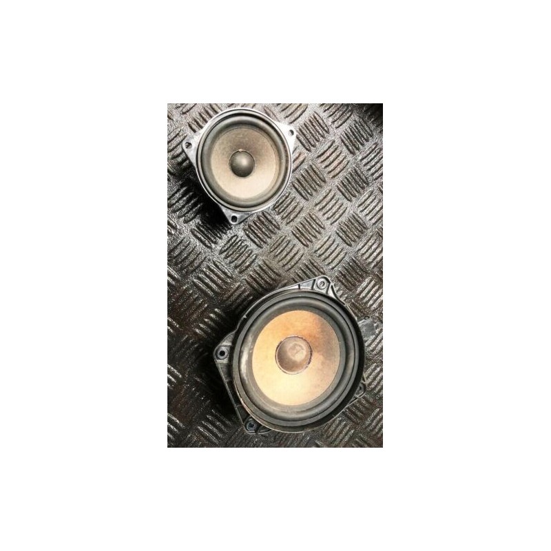 2009 MINI COOPER R56 1.6 petrol RH FRONT DOOR SPEAKER PAIR 65139143153 / 6513342