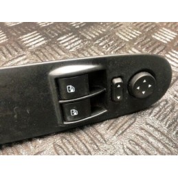 2013 CHRYSLER YPSILON 1.2 MK3 RH FRONT DOOR WINDOW SWITCH 735531345