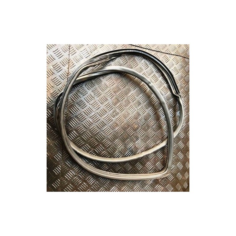 HONDA FRV 2004-2011 MK1 2.2 I-CTDI RH FRONT RUBBER SEAL